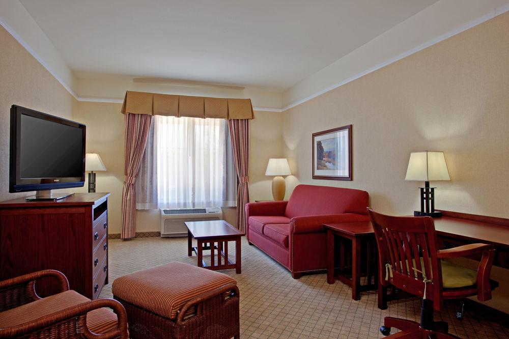 Holiday Inn Express Hotel & Suites San Dimas By Ihg Dış mekan fotoğraf